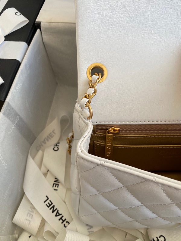 Luxe Touch Bags 

 -  Bags - 3479