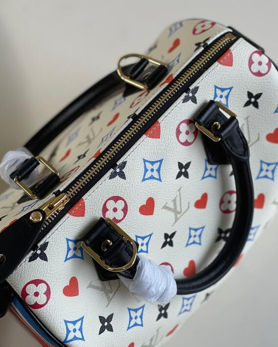 Luxe Touch Bags 

 - LTB Bags - 2580
