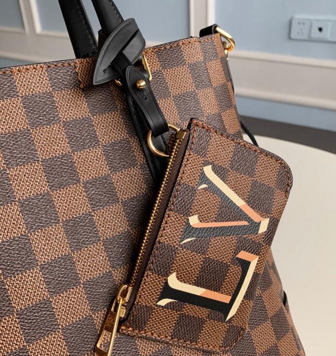 Luxe Touch Bags -   3078
