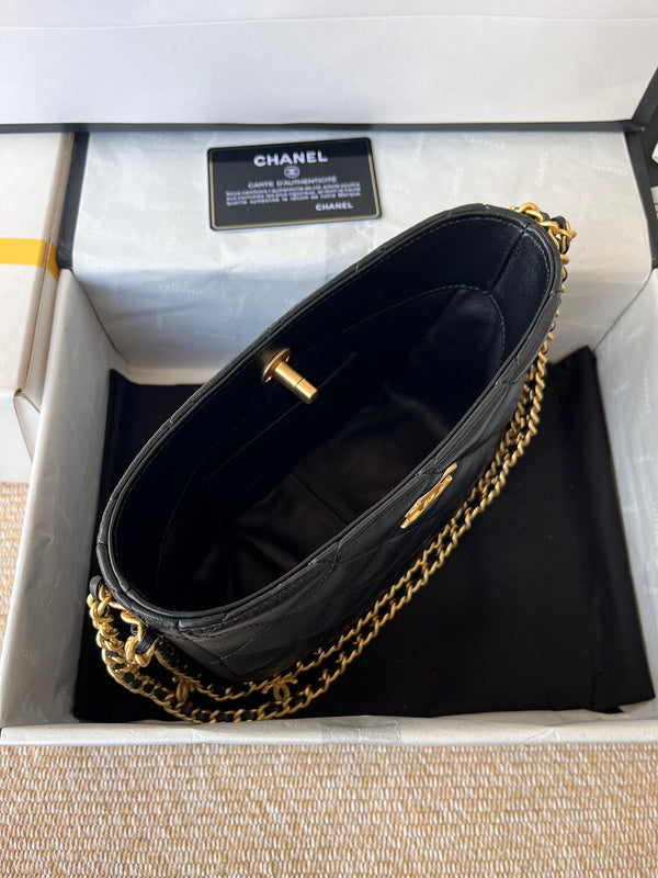 Luxe Touch Bags 

 -  Bags - 3075