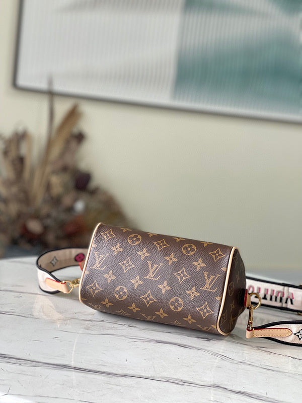 Fashion Luxe Touch bags - 4878