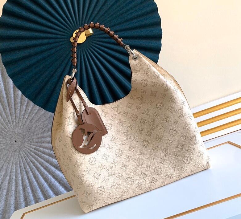 Luxe Touch Bags -   3028