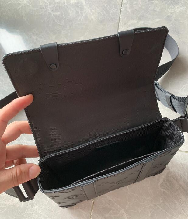 Luxe Touch Bags -   2379