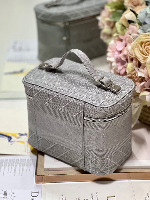 LTB - Luxe Touch Bags - 725