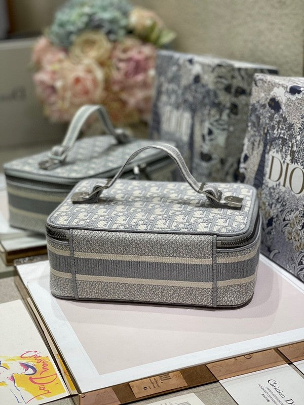 LTB - Luxe Touch Bags - 1955