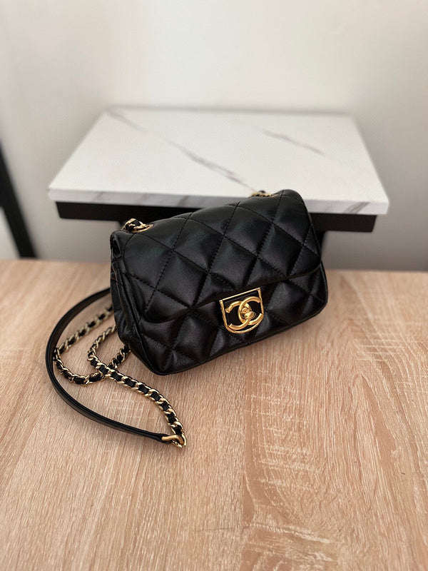 Luxe Touch Bags 

 -  Bags - 2851