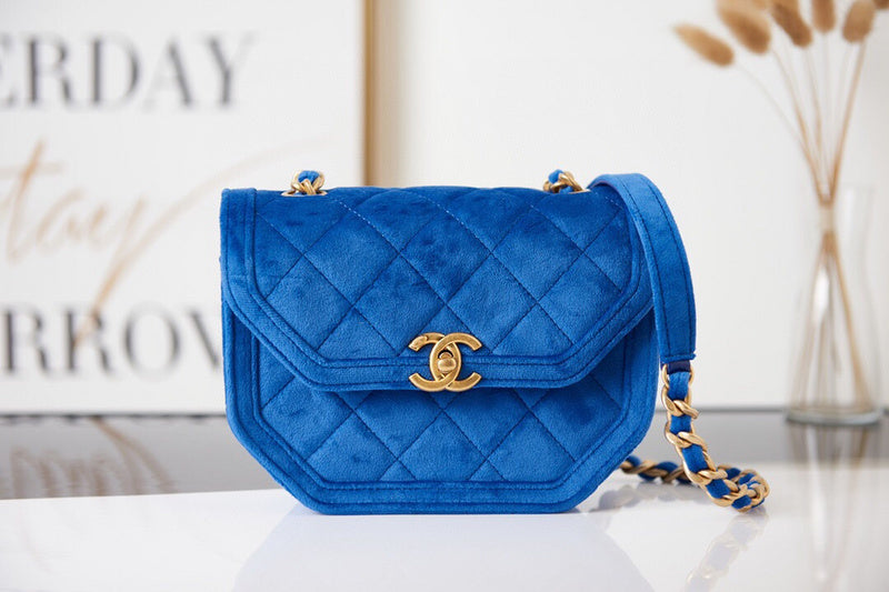 Luxe Touch Bags 

 -  Bags - 3497