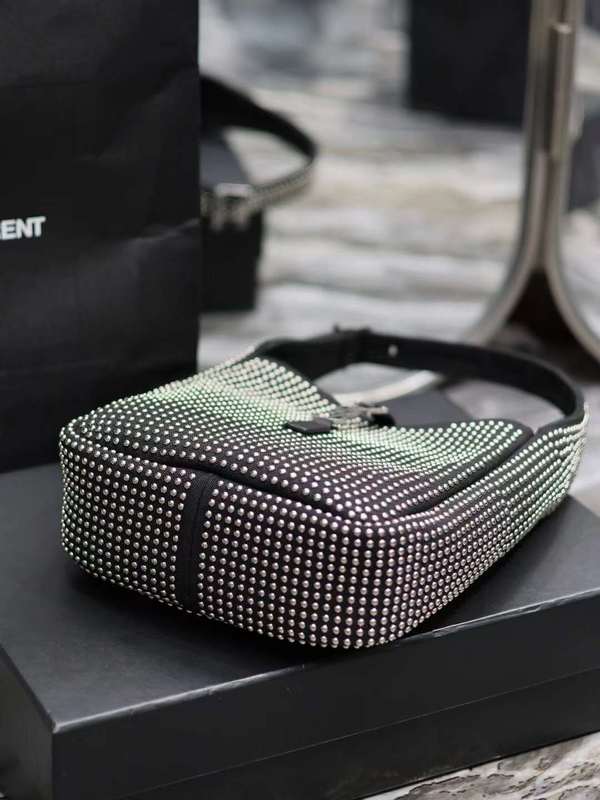 LTB - SLY Bags 647