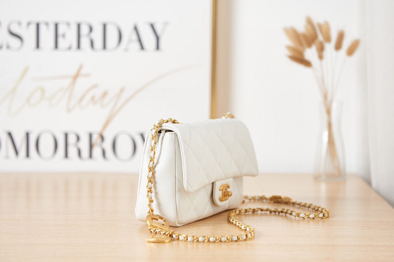 Luxe Touch Bags 

 -  Bags - 2954