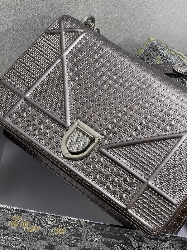 LTB - Luxe Touch Bags - 659