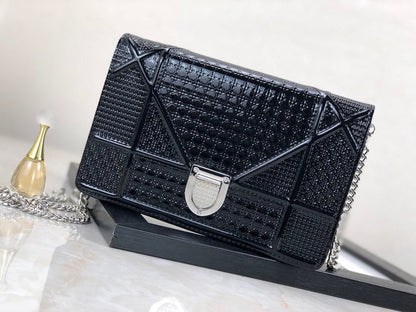 LTB - Luxe Touch Bags - 656