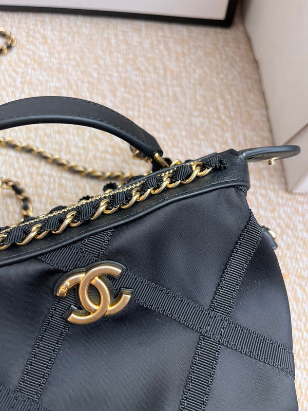 Luxe Touch Bags 

 -  Bags - 3384