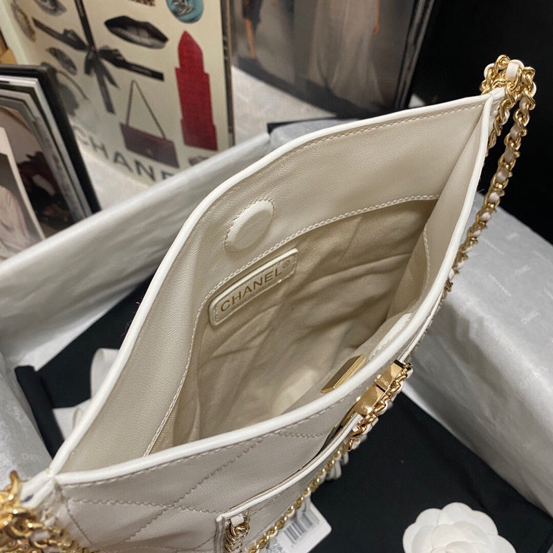 Luxe Touch Bags 

 -  Bags - 3425