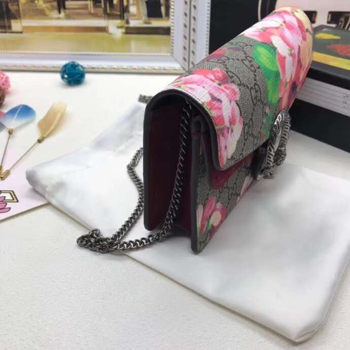 Luxe Touch Bags 

 - LTB Bags - 584