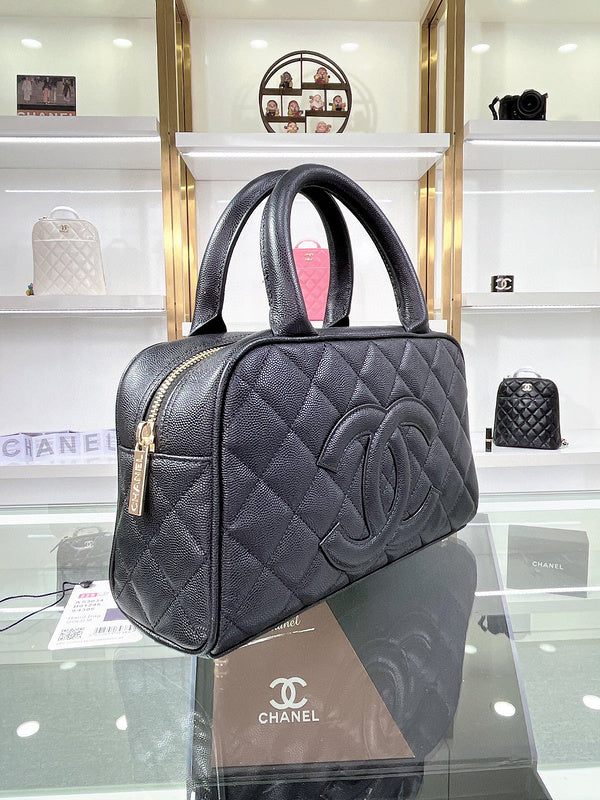 Luxe Touch Bags 

 -  Bags - 2999