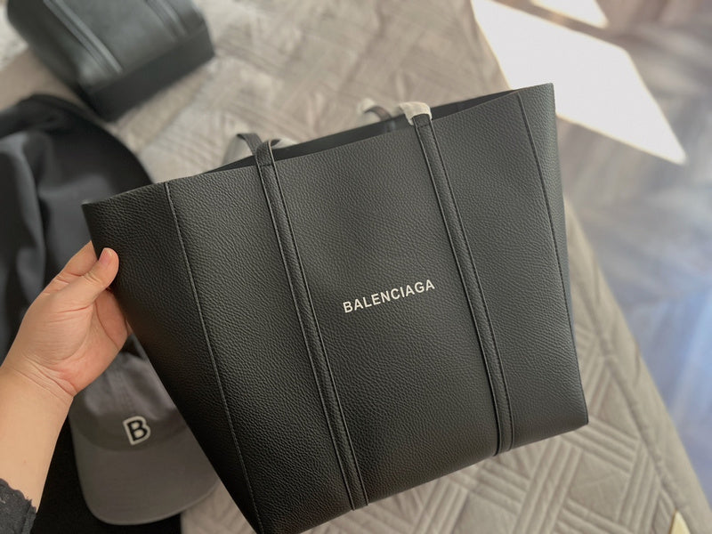 Luxe Touch Fashion - BGA Bags - 1601