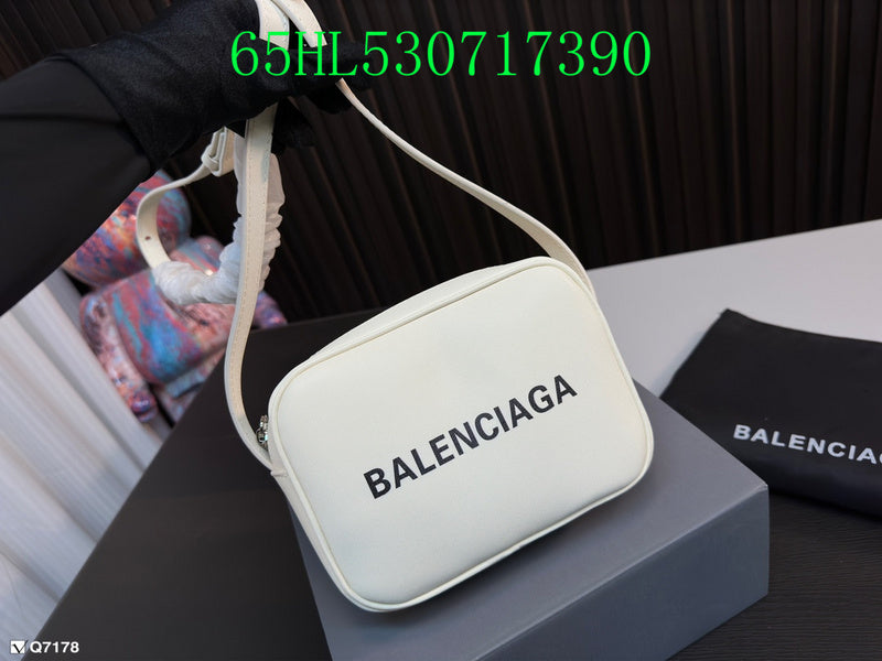 Luxe Touch Fashion - BGA Bags - 1702