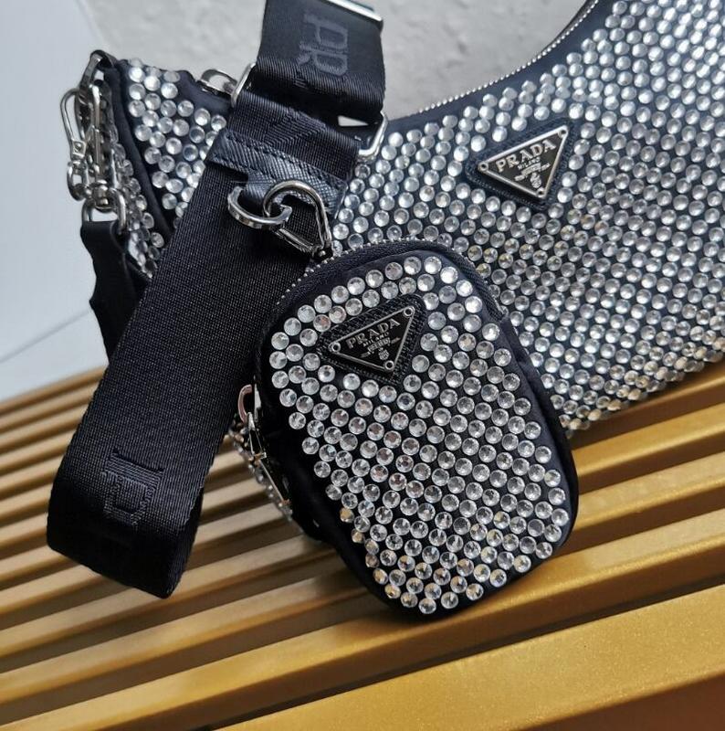 Luxe Touch Bags 

 - PD Bags - 094