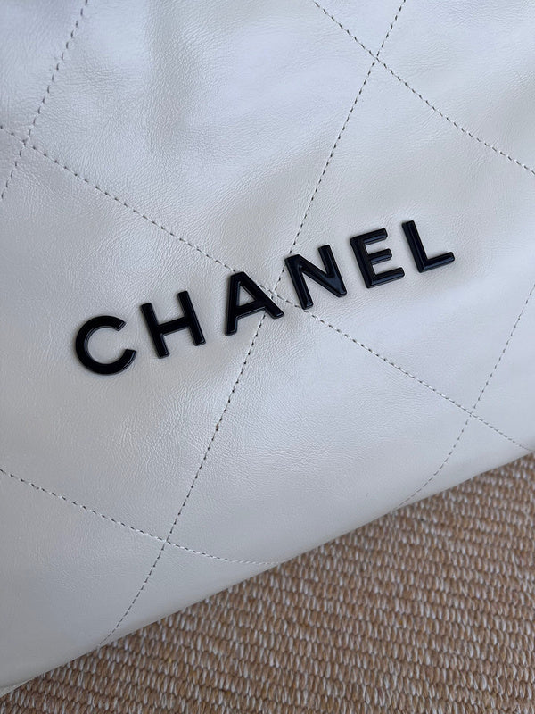 Luxe Touch Bags 

 -  Bags - 3225