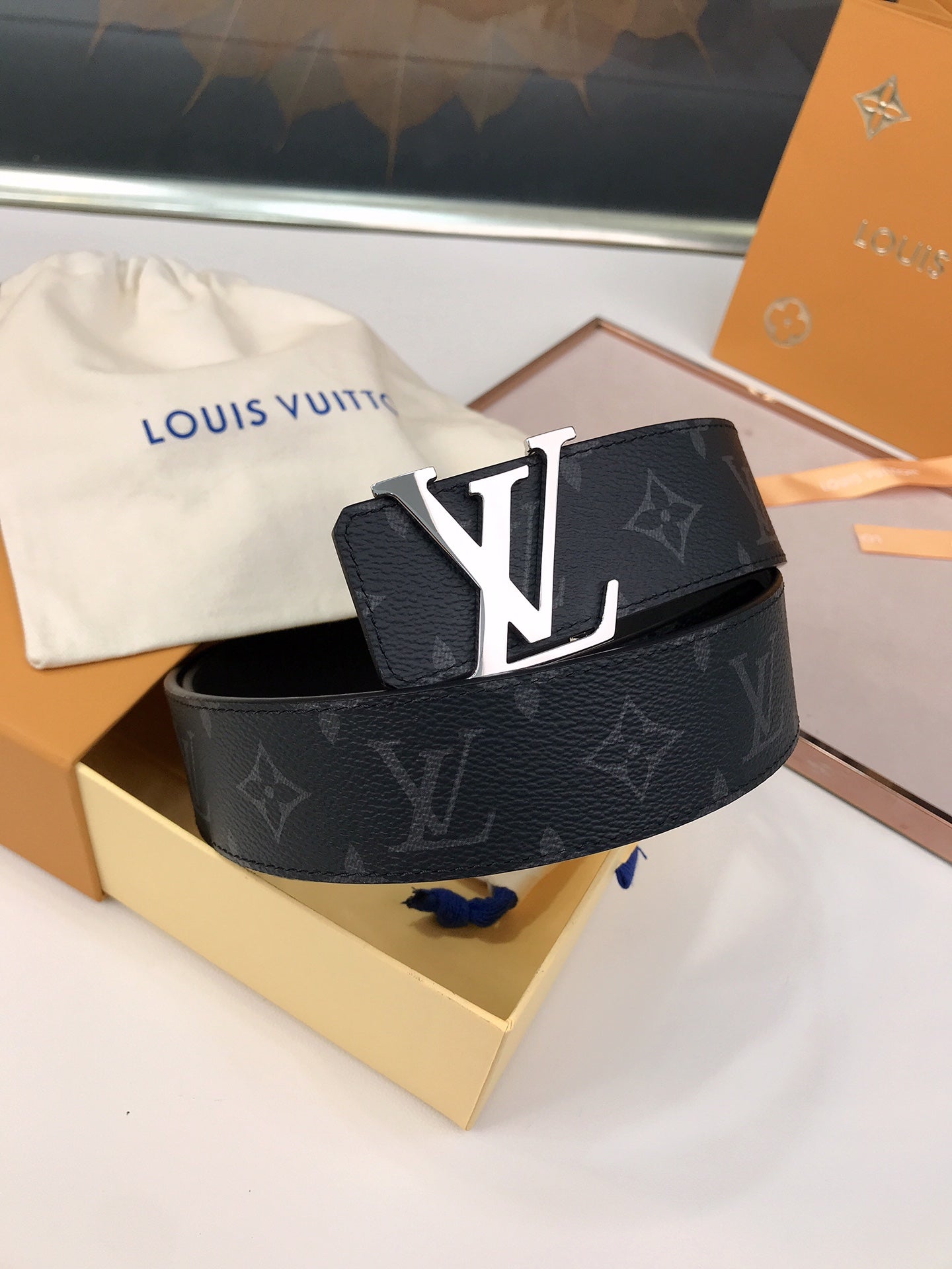 LTB  -Luxury  LUV  BELTS 002
