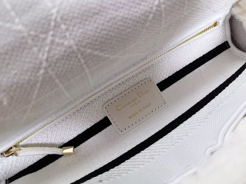 LTB - Luxe Touch Bags - 074