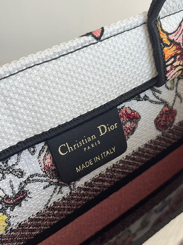 LTB - Luxe Touch Bags - 093