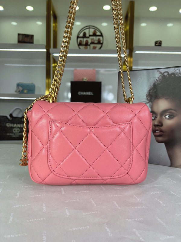 Luxe Touch Bags 

 -  Bags - 3380