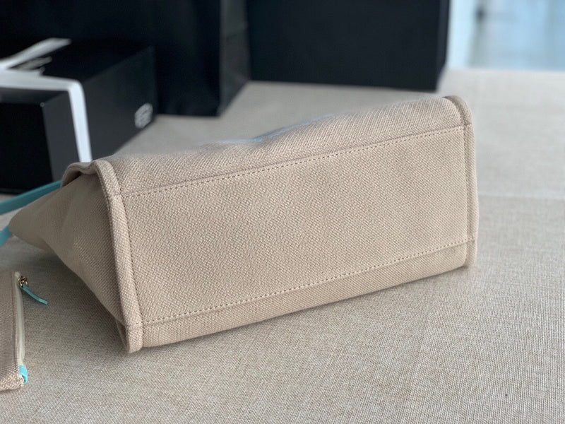 Luxe Touch Bags 

 -  Bags - 2831