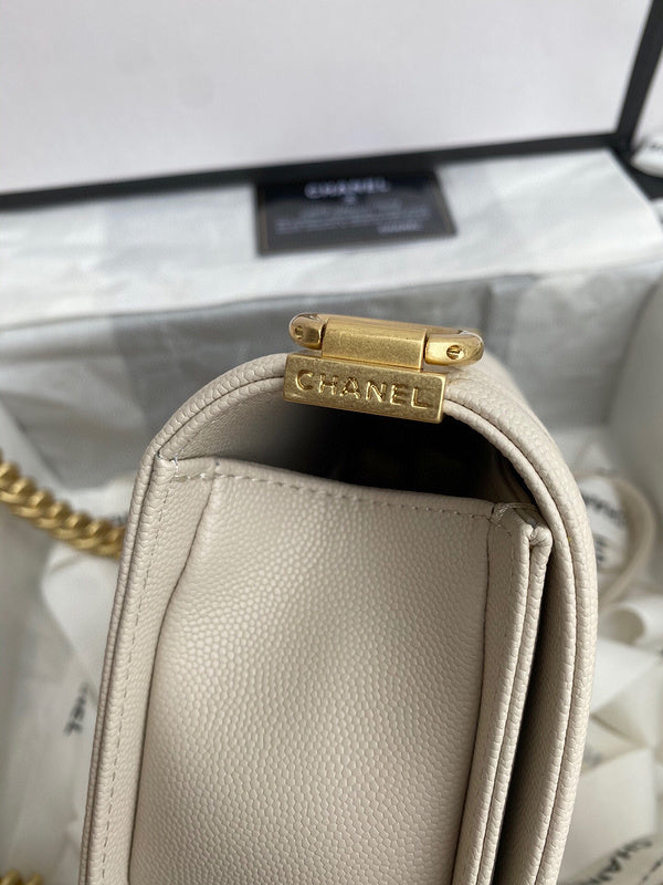 Luxe Touch Bags 

 -  Bags - 3525