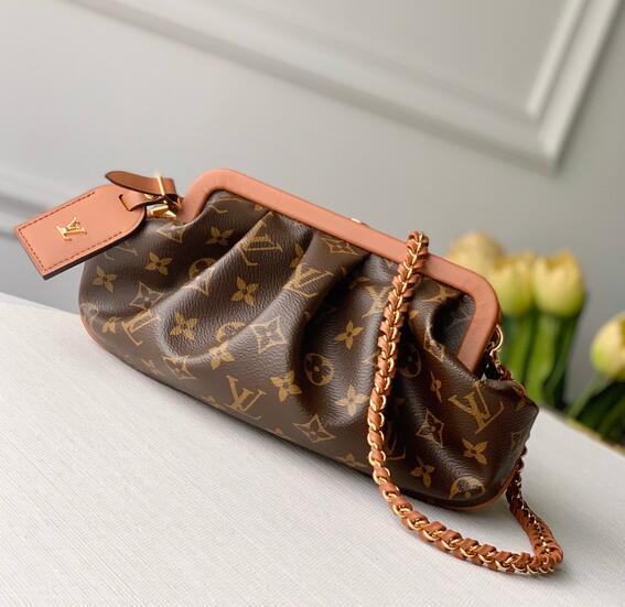 Luxe Touch Bags -   3115