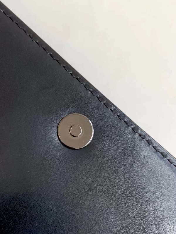 Luxe Touch - SLY Bags 238
