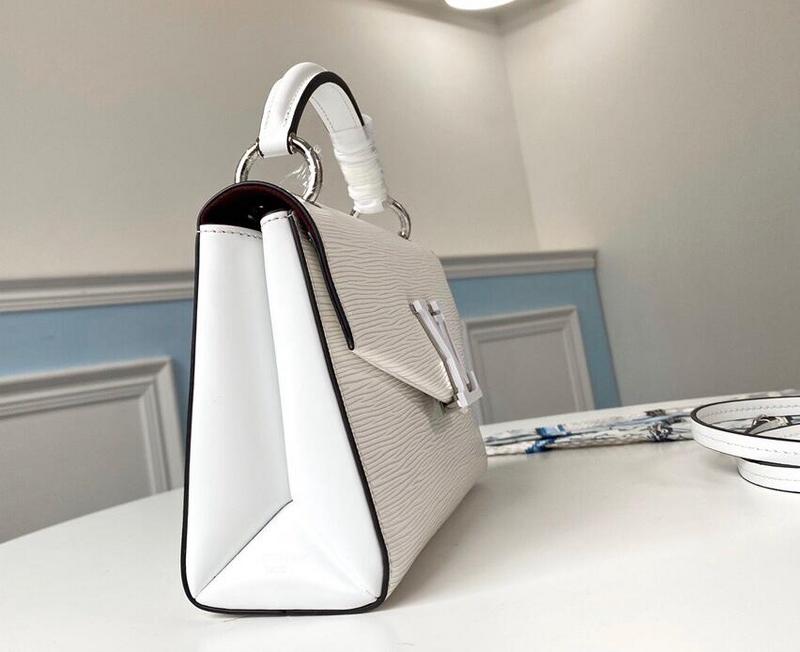Luxe Touch Bags -   3035