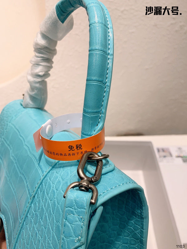 Luxe Touch Fashion - BGA Bags - 1479