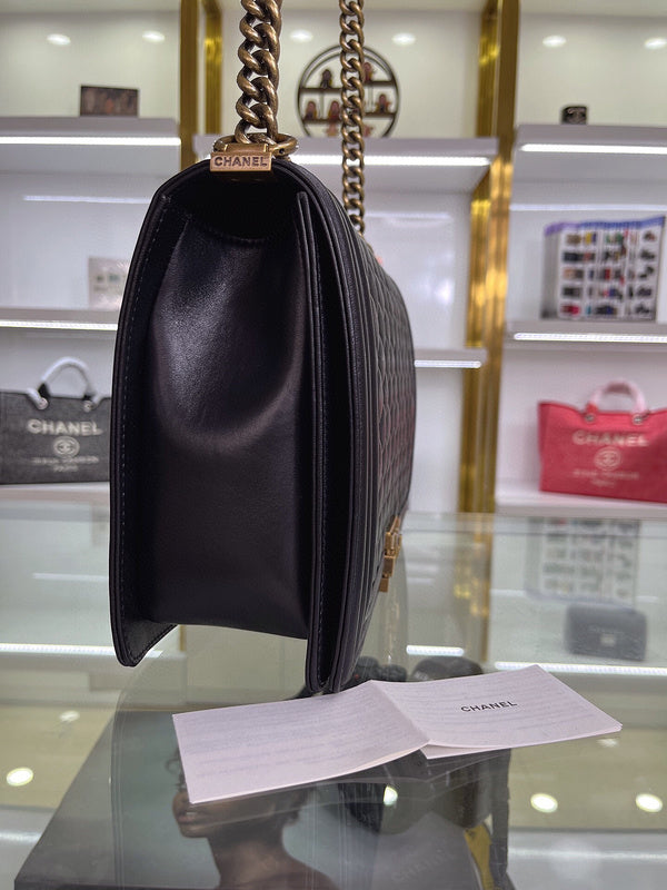 Luxe Touch Bags 

 -  Bags - 3368