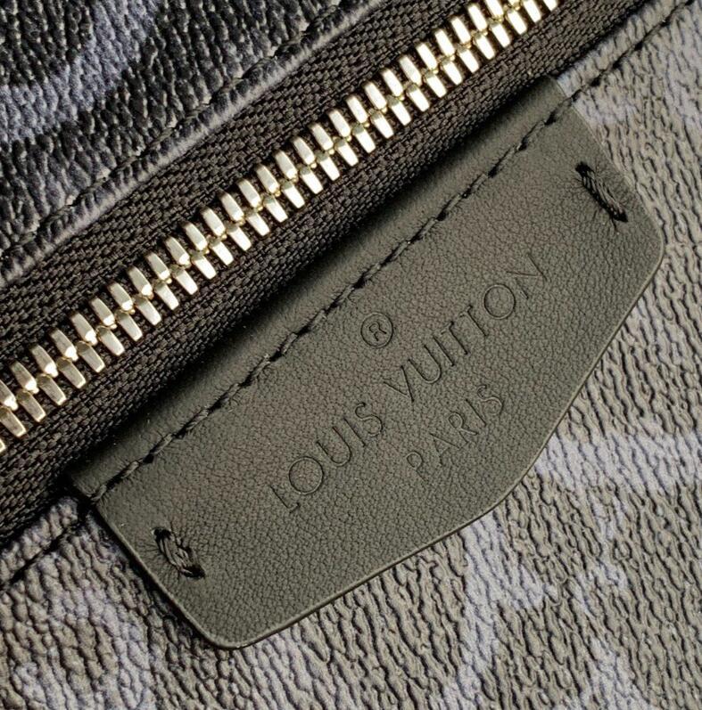 Luxe Touch Bags -   2595