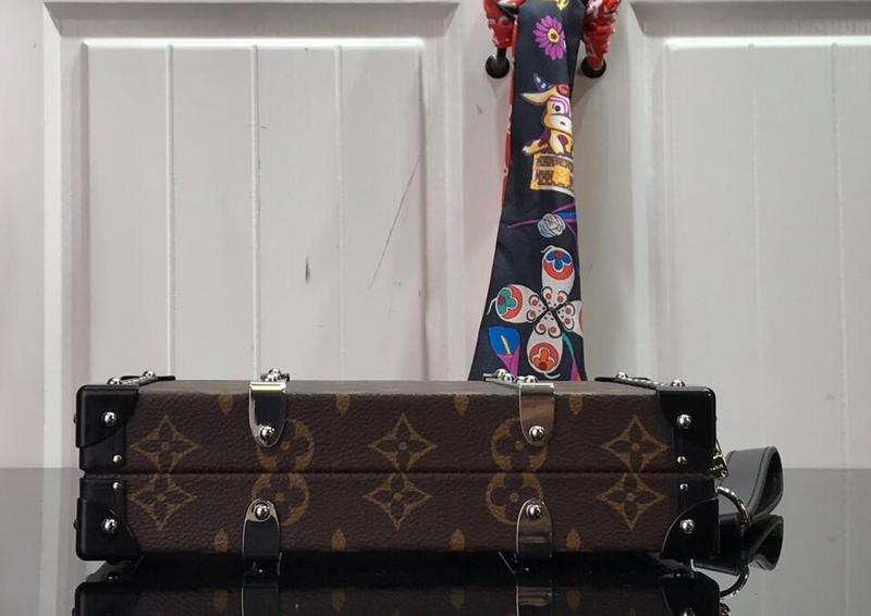 Luxe Touch Bags 

 - LTB Bags - 2306