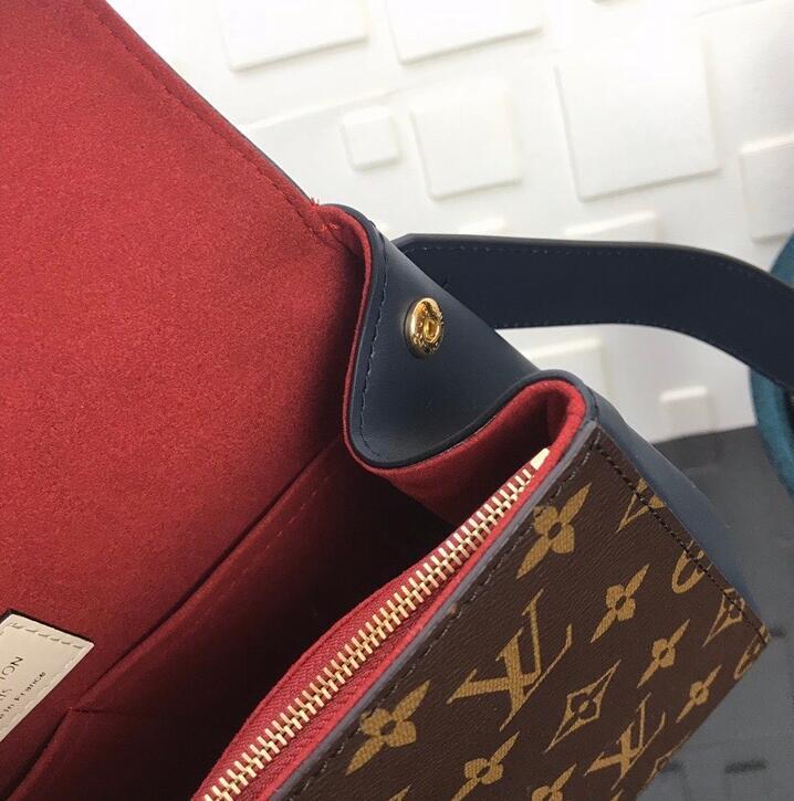 Luxe Touch Bags -   3046