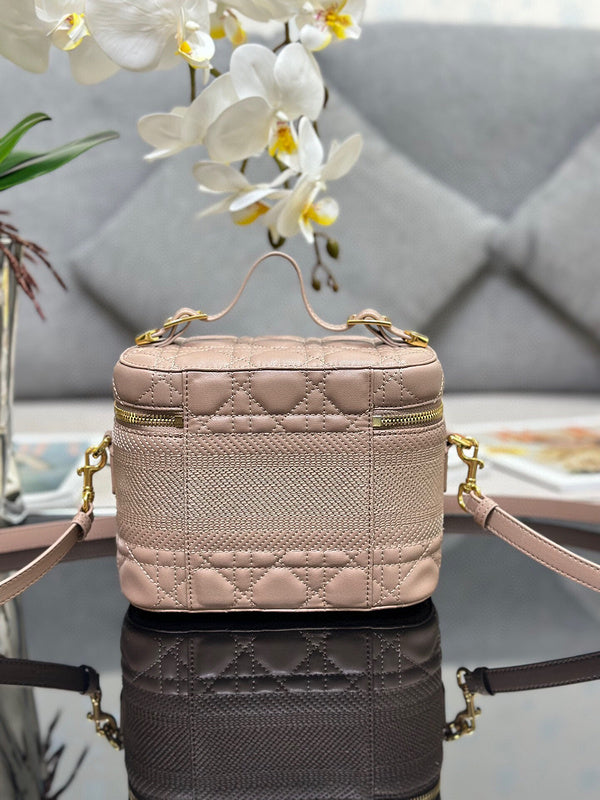 LTB - Luxe Touch Bags - 076