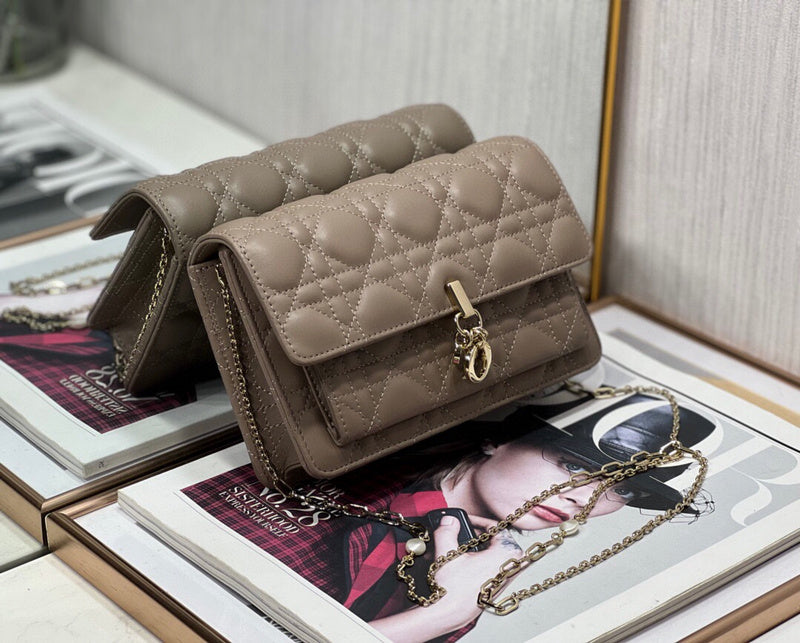 LTB - Luxe Touch Bags - 499