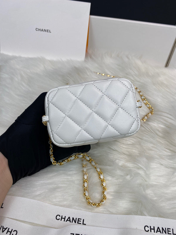Luxe Touch Bags 

 -  Bags - 3124