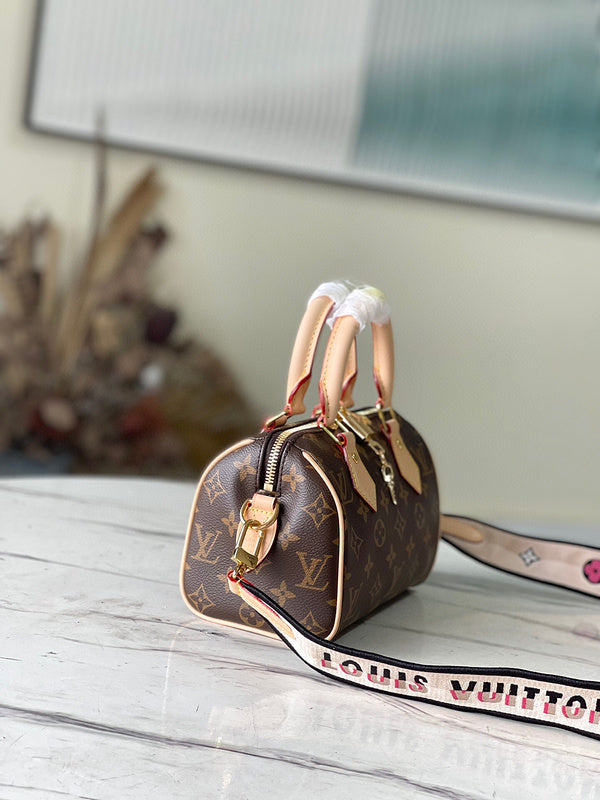 Fashion Luxe Touch bags - 4878