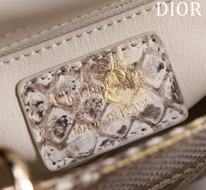 LTB - Luxe Touch Bags - 101
