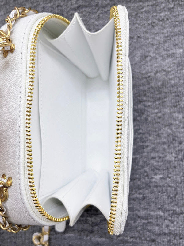 Luxe Touch Bags 

 -  Bags - 3182