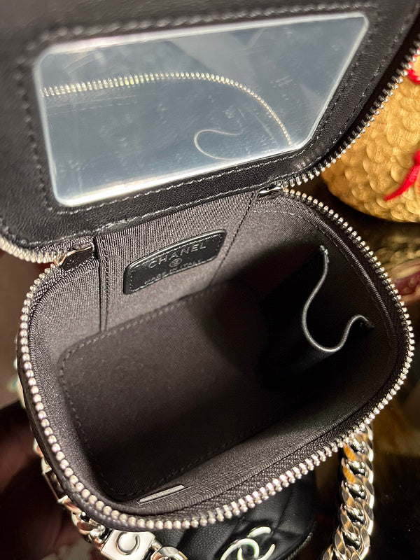 Luxe Touch Bags 

 -  Bags - 3160