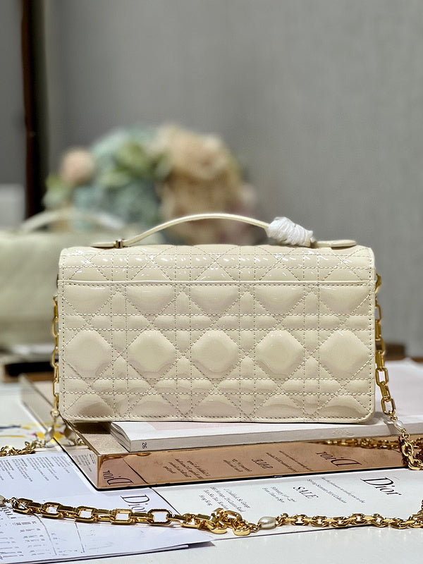 LTB - Luxe Touch Bags - 1418