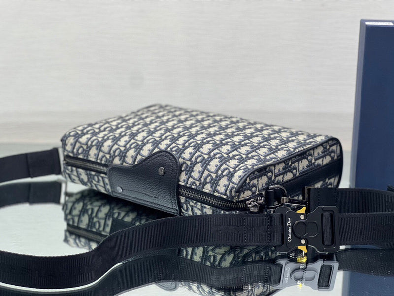 LTB - Luxe Touch Bags - 1578