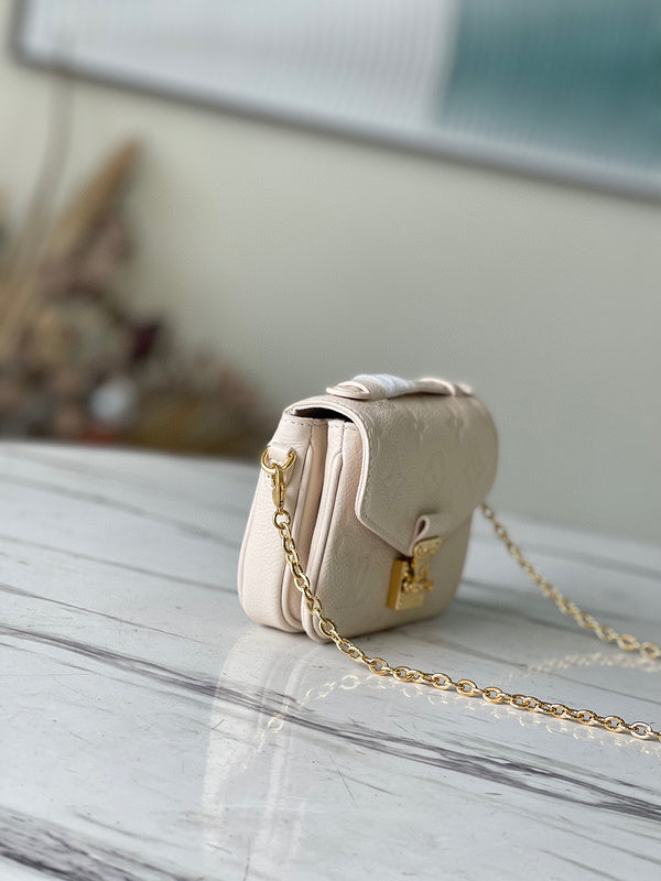 Fashion Luxe Touch bags - 5184