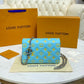 Luxe Touch Bags -   3171