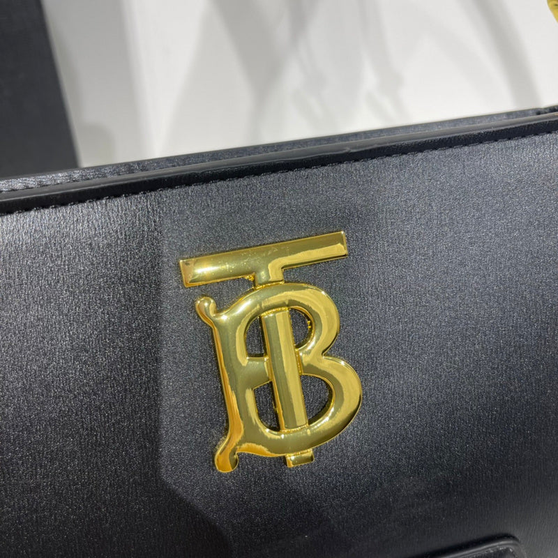 Luxe Touch Fashion -BBR Bags - 880