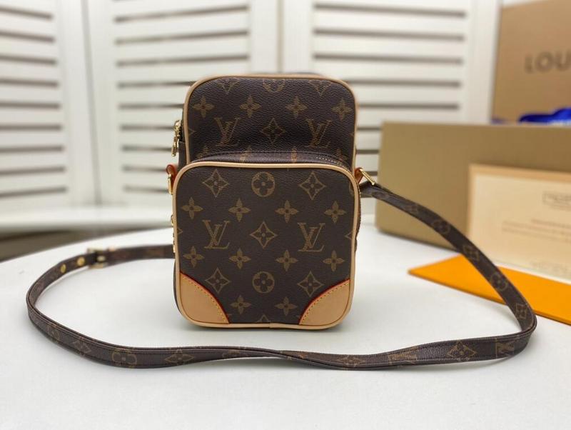 Luxe Touch Bags -   2177